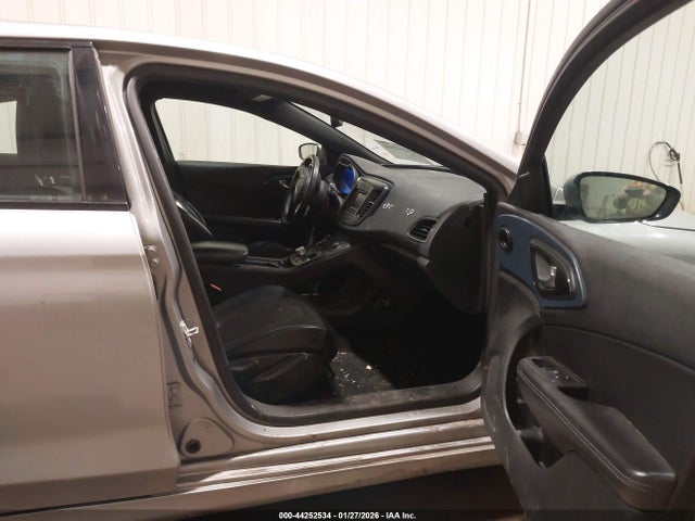 Продажа на аукционе авто 2015 Chrysler 200 S, vin: 1C3CCCBB4FN614344, номер лота: 44252534