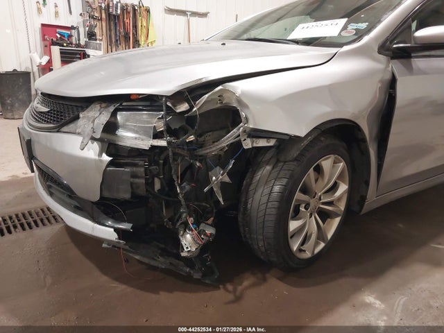 Продажа на аукционе авто 2015 Chrysler 200 S, vin: 1C3CCCBB4FN614344, номер лота: 44252534