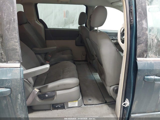 2009 CHRYSLER TOWN & COUNTRY 2A8HR44E69R619736 Photo 7