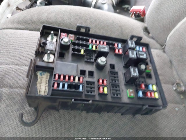 1GD07RFG2H1215322 GMC Savana Cutaway Work Van