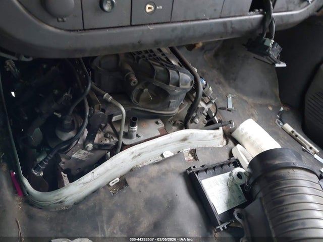 1GD07RFG2H1215322 GMC Savana Cutaway Work Van
