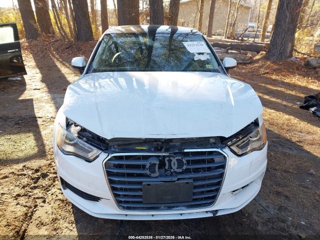 Продажа на аукционе авто 2015 Audi A3 1.8t Premium, vin: WAUACGFF0F1128934, номер лота: 44252538