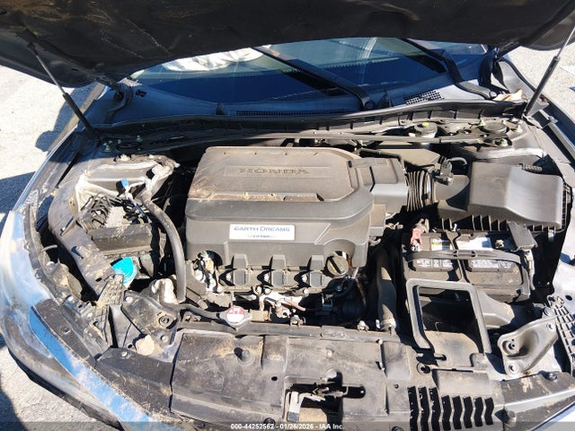 1HGCR3F82HA038385 Honda Accord Ex-l V6