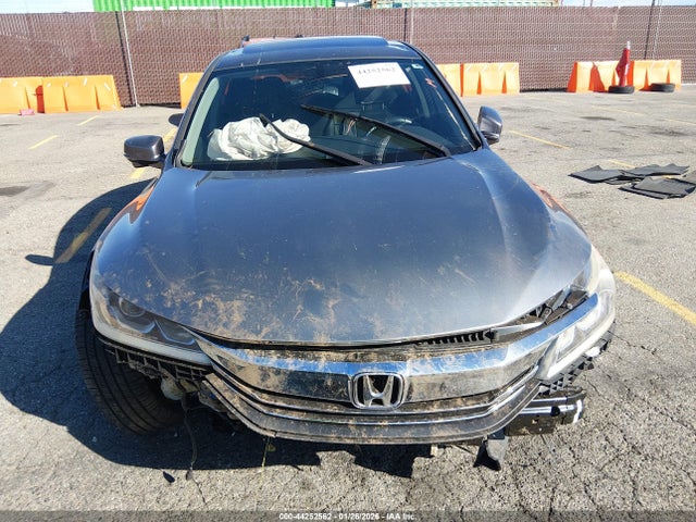1HGCR3F82HA038385 Honda Accord Ex-l V6