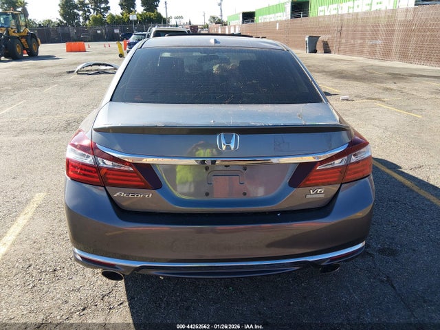 1HGCR3F82HA038385 Honda Accord Ex-l V6
