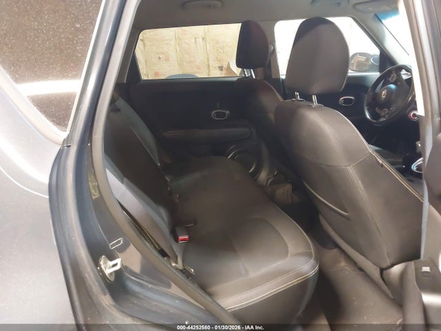 2014 KIA SOUL KNDJP3A58E7109753 Photo 7