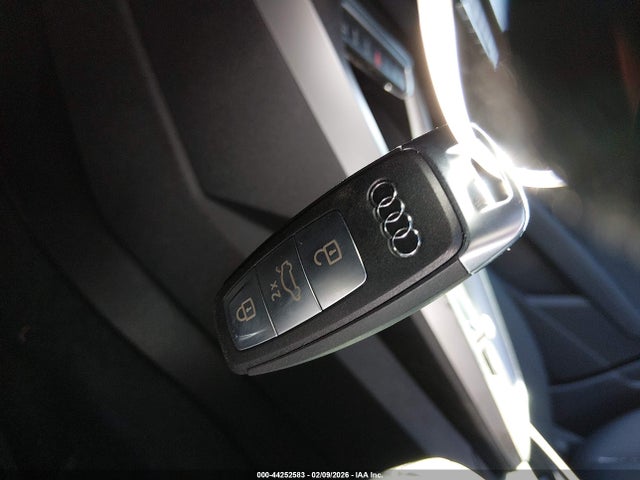 2024 AUDI A3 WAUAUDGY2RA136677 Photo 10