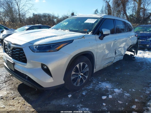 2022 TOYOTA HIGHLANDER 5TDGZRBH7NS590598 Photo 1