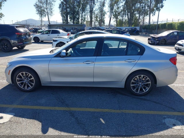 Продажа на аукционе авто 2016 Bmw 320i, vin: WBA8E1G53GNU10328, номер лота: 44252607