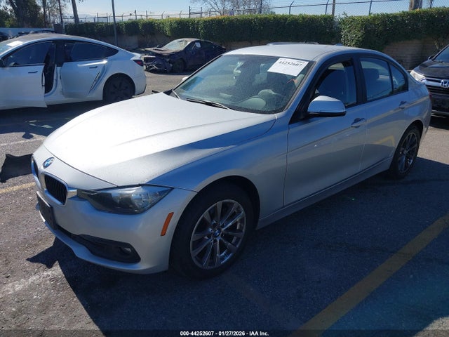 Продажа на аукционе авто 2016 Bmw 320i, vin: WBA8E1G53GNU10328, номер лота: 44252607