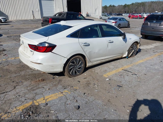 2019 HONDA INSIGHT 19XZE4F94KE001328 Photo 3