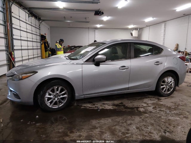 Продаж на аукціоні авто 2017 Mazda Mazda3 Sport, vin: 3MZBN1U78HM142626, номер лоту: 44252627
