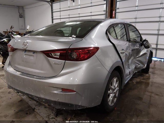 Продаж на аукціоні авто 2017 Mazda Mazda3 Sport, vin: 3MZBN1U78HM142626, номер лоту: 44252627