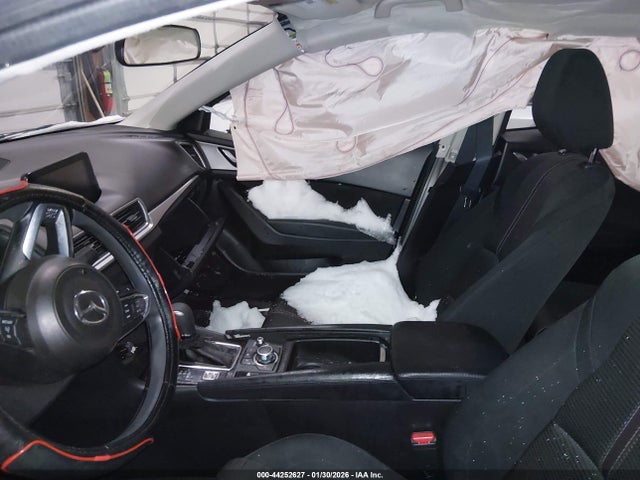Продаж на аукціоні авто 2017 Mazda Mazda3 Sport, vin: 3MZBN1U78HM142626, номер лоту: 44252627