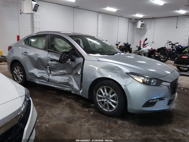 Продаж на аукціоні авто 2017 Mazda Mazda3 Sport, vin: 3MZBN1U78HM142626, номер лоту: 44252627