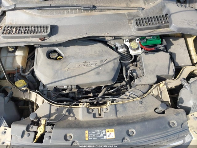 1FMCU0GXXEUD70405 Ford ESCAPE SE