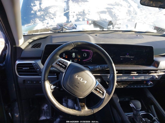 5XYP2DGC8RG567001 KIA Telluride Lx