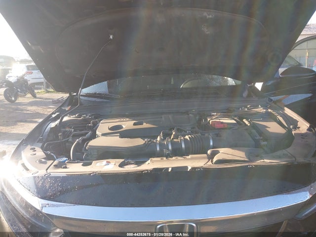 1HGCV2F92MA030067 Honda Accord Touring