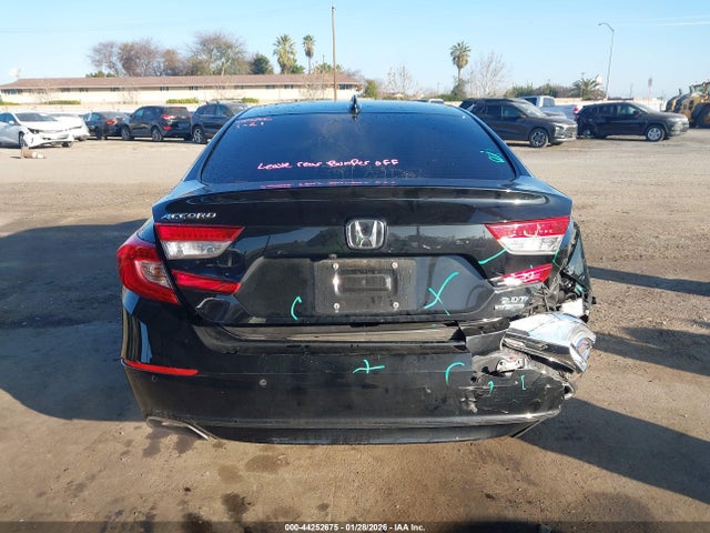 1HGCV2F92MA030067 Honda Accord Touring