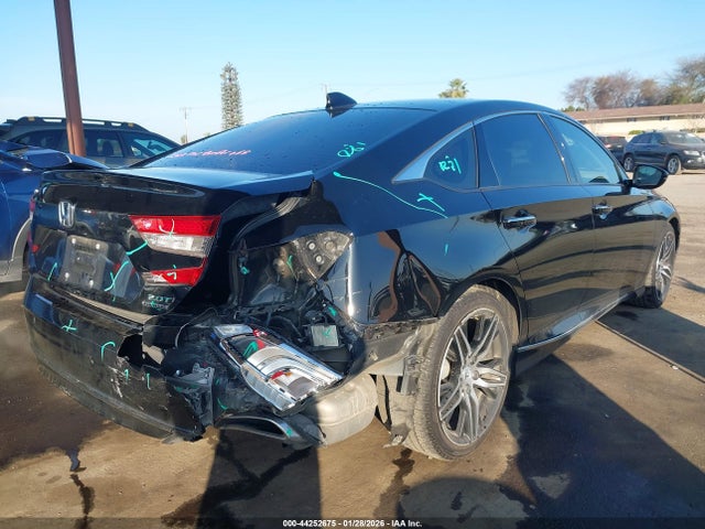 1HGCV2F92MA030067 Honda Accord Touring