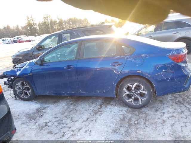 3KPF24AD8KE060230 KIA Forte Lxs