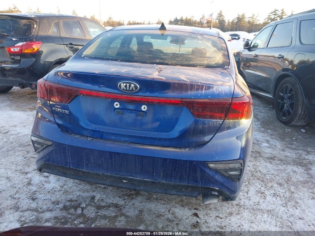 3KPF24AD8KE060230 KIA Forte Lxs