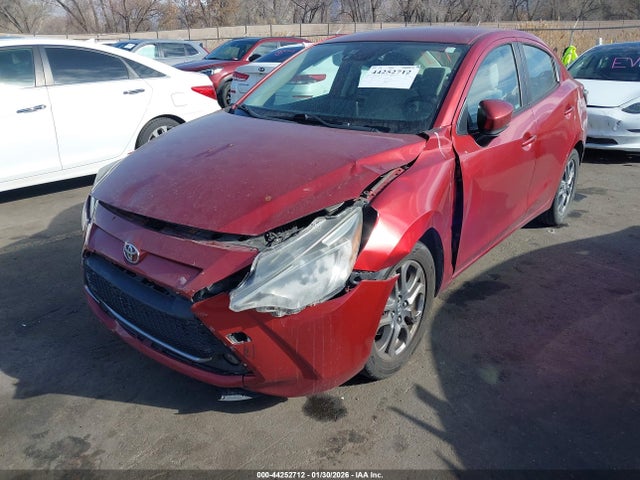 3MYDLBYV9KY520843 Toyota YARIS LE