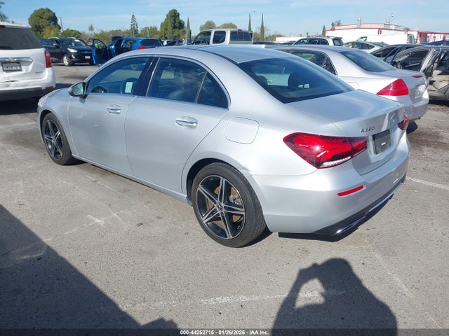 W1K3G4EB4MJ316162 Mercedes-Benz A 220