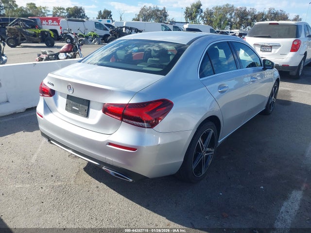 W1K3G4EB4MJ316162 Mercedes-Benz A 220