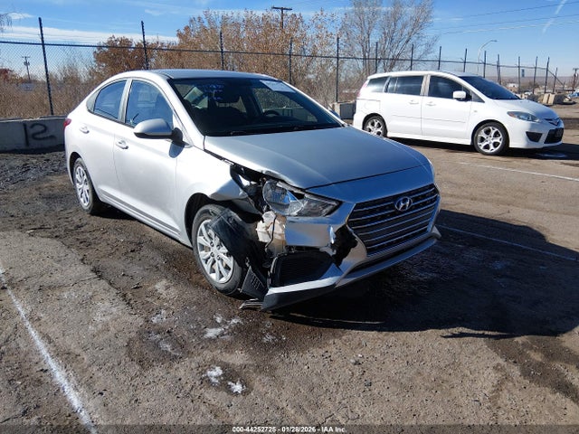Hyundai ACCENT SE 2019 3KPC24A31KE081866 Image 1