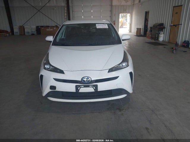JTDKAMFU4N3156927 Toyota Prius L
