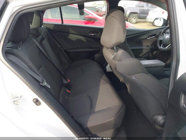 JTDKAMFU4N3156927 Toyota Prius L