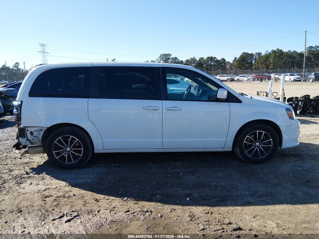 2C4RDGEG8JR205261 Dodge Grand Caravan Gt