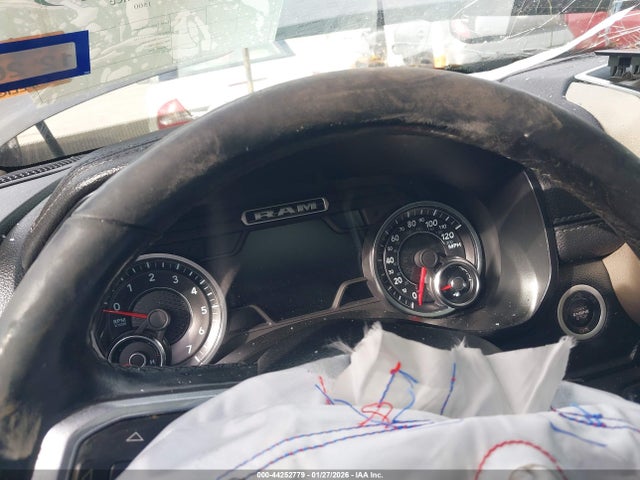 Продаж на аукціоні авто 2019 Ram 1500, vin: 1C6RREJT1KN666784, номер лоту: 44252779