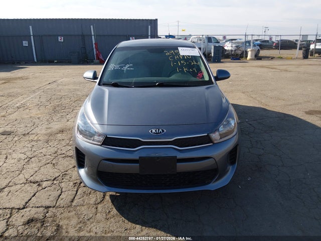 3KPA25AD9LE328901 KIA Rio 5-door S