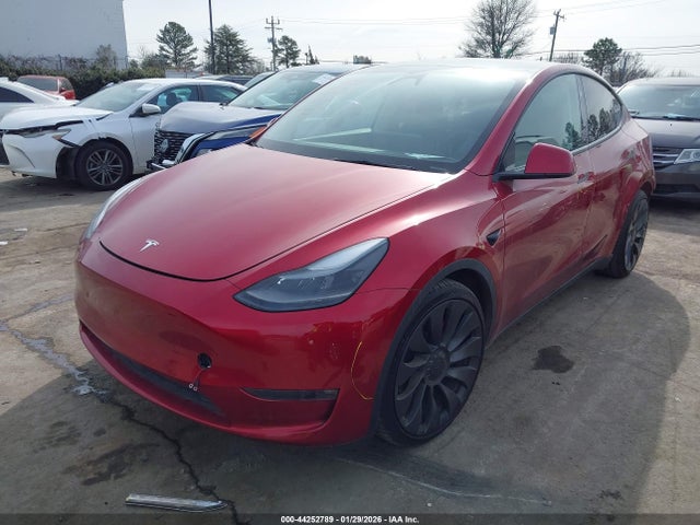 44252789 :رقم المزاد ، 7SAYGDEF2RF021761 vin ، 2024 Tesla Model Y Performance Dual Motor All-wheel Drive مزاد بيع