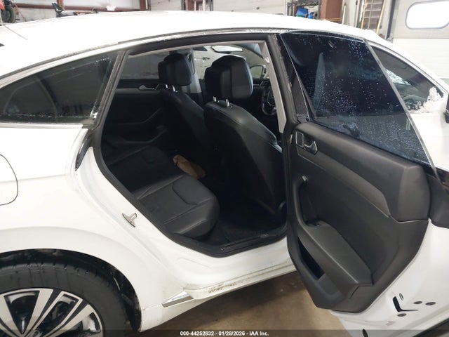 2020 VOLKSWAGEN ARTEON WVWBR7AN6LE012811 Photo 7