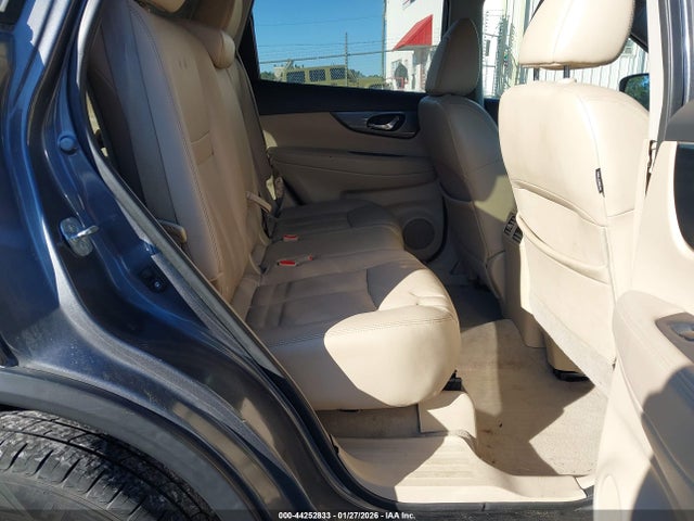 5N1AT2MT0FC810906 Nissan Rogue Sl
