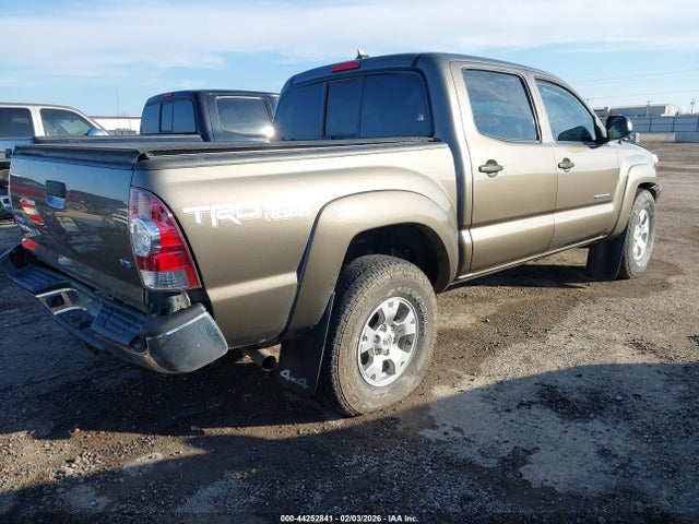 Продаж на аукціоні авто 2015 Toyota Tacoma Base V6, vin: 3TMLU4EN5FM192440, номер лоту: 44252841
