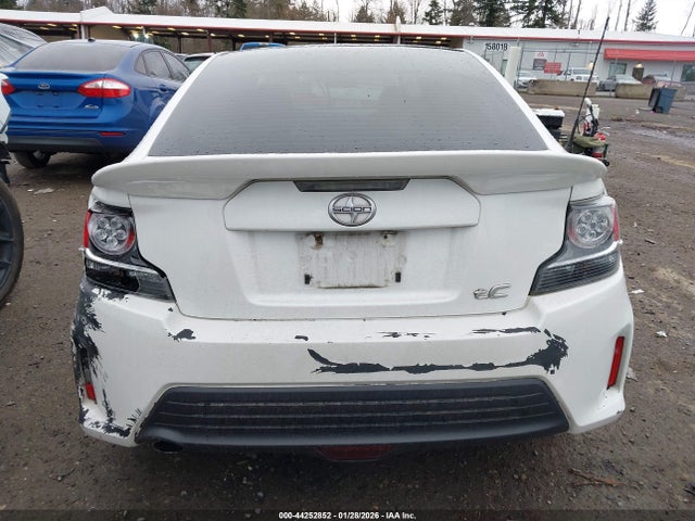 Scion TC 2015 JTKJF5C79F3092332 Image 17