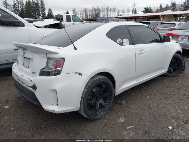 Scion TC 2015 JTKJF5C79F3092332 Image 4