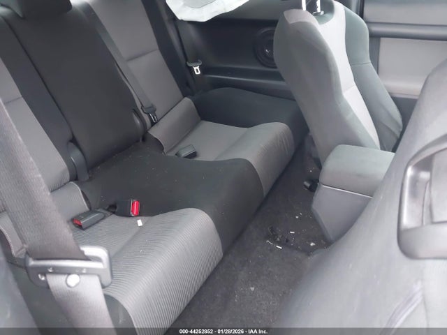 Scion TC 2015 JTKJF5C79F3092332 Image 8