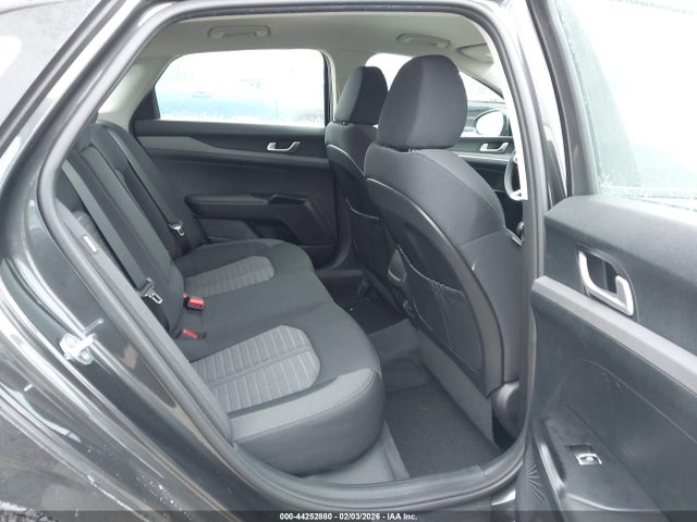 2025 Kia K5 Lxs მანქანა იყიდება აუქციონზე, vin: KNAG24J74S5383147, აუქციონის ნომერი: 44252880