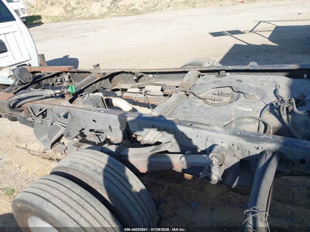 3C7WRMCL0GG200804 RAM 5500 Chassis Tradesman/slt