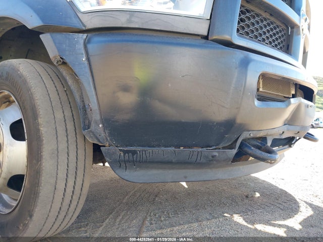 3C7WRMCL0GG200804 RAM 5500 Chassis Tradesman/slt