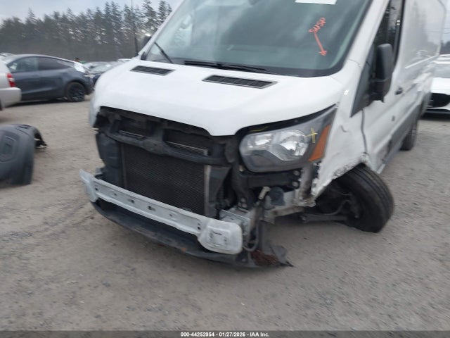 1FTBW3X82NKA12442 Ford Transit-350 Cargo Van