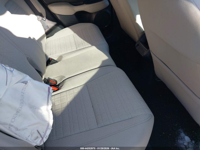 2023 HONDA HR-V 3CZRZ2H37PM718881 Photo 7