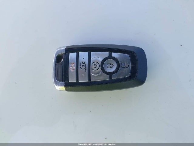 1FMCU9H68MUA65767 Ford ESCAPE SEL