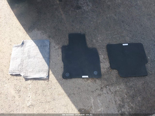 1FMCU9H68MUA65767 Ford ESCAPE SEL