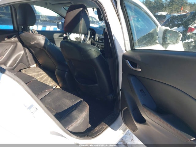 JM1BM1X7XG1282528 Mazda Mazda3 I Grand Touring